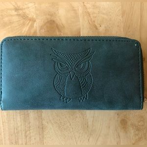 NWOT Maurice’s Teal Owl Wallet